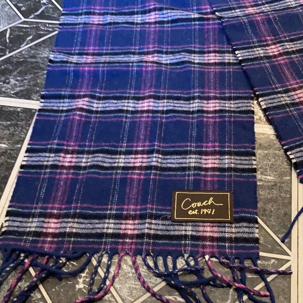 Coach scarf - Picture 2 of 2